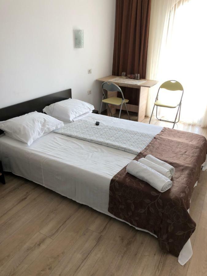 Vila Onasis Techirghiol Bagian luar foto
