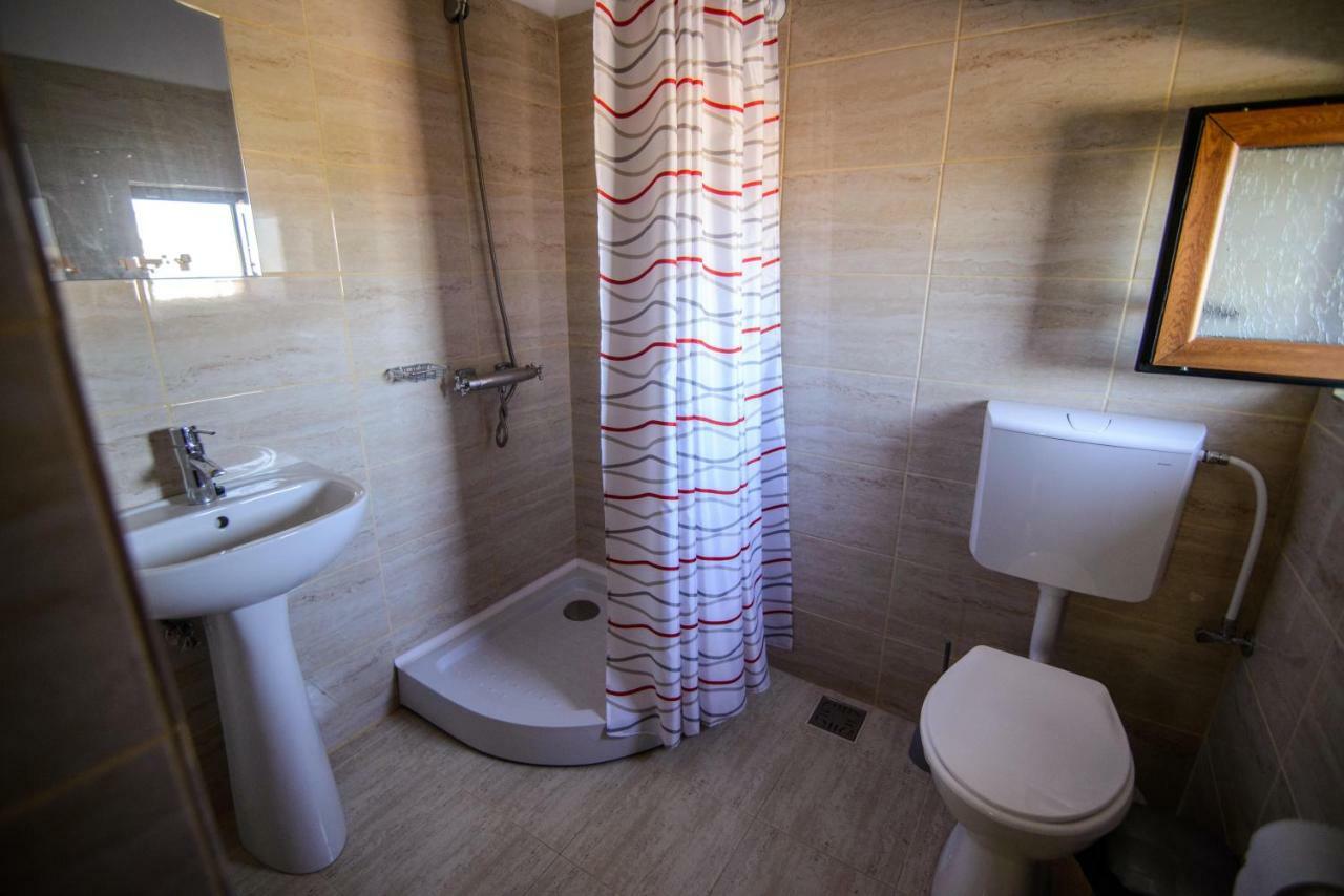 Vila Onasis Techirghiol Bagian luar foto