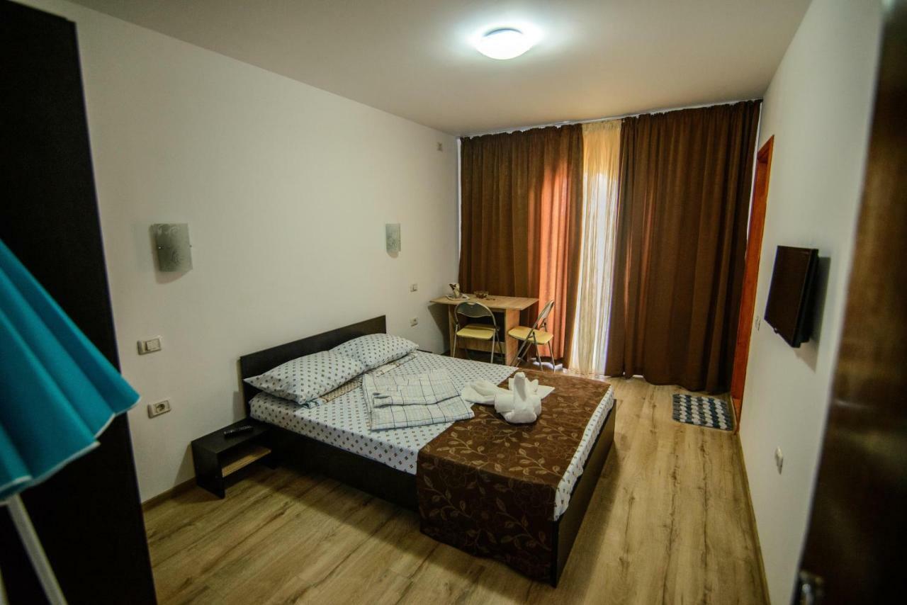 Vila Onasis Techirghiol Bagian luar foto